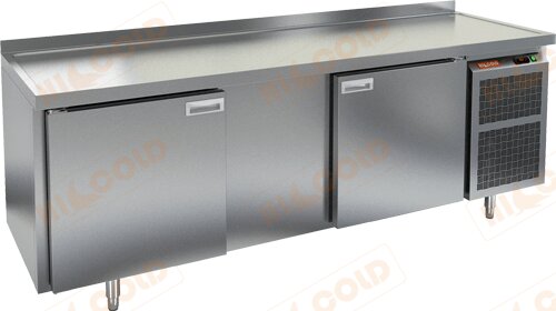 Стол холодильный для кегов HICOLD BR1-11/SNK L для предприятий общественного питания